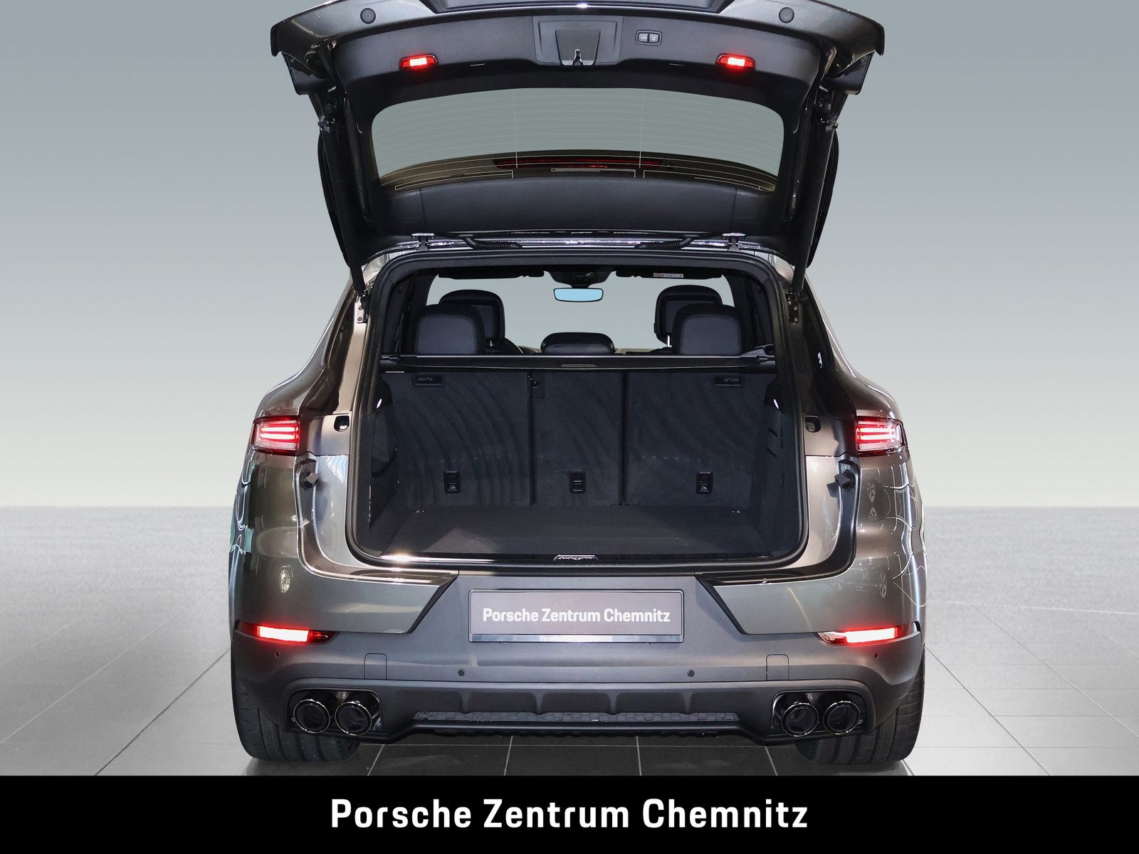 Porsche Cayenne Luftfed.;Sitzbelüft.;BOSE;22Zoll