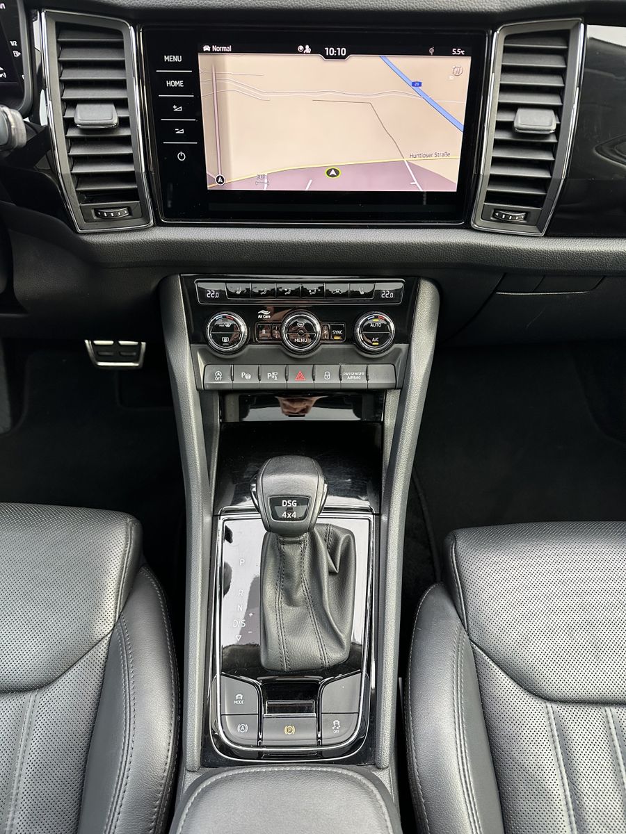 Skoda Kodiaq L&K 4x4 NAV+LED+AHK+360°+PANO+V-COCKPIT