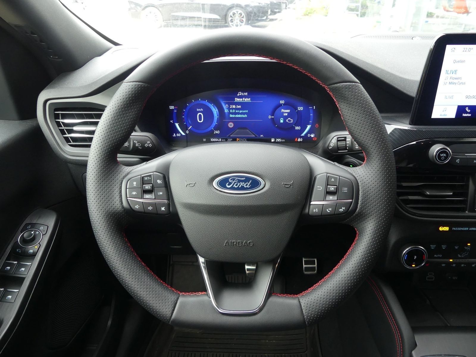 Ford Kuga ST-LINE X 2.5 FHEV 190PS AWD - Samsaru's Car Outlet