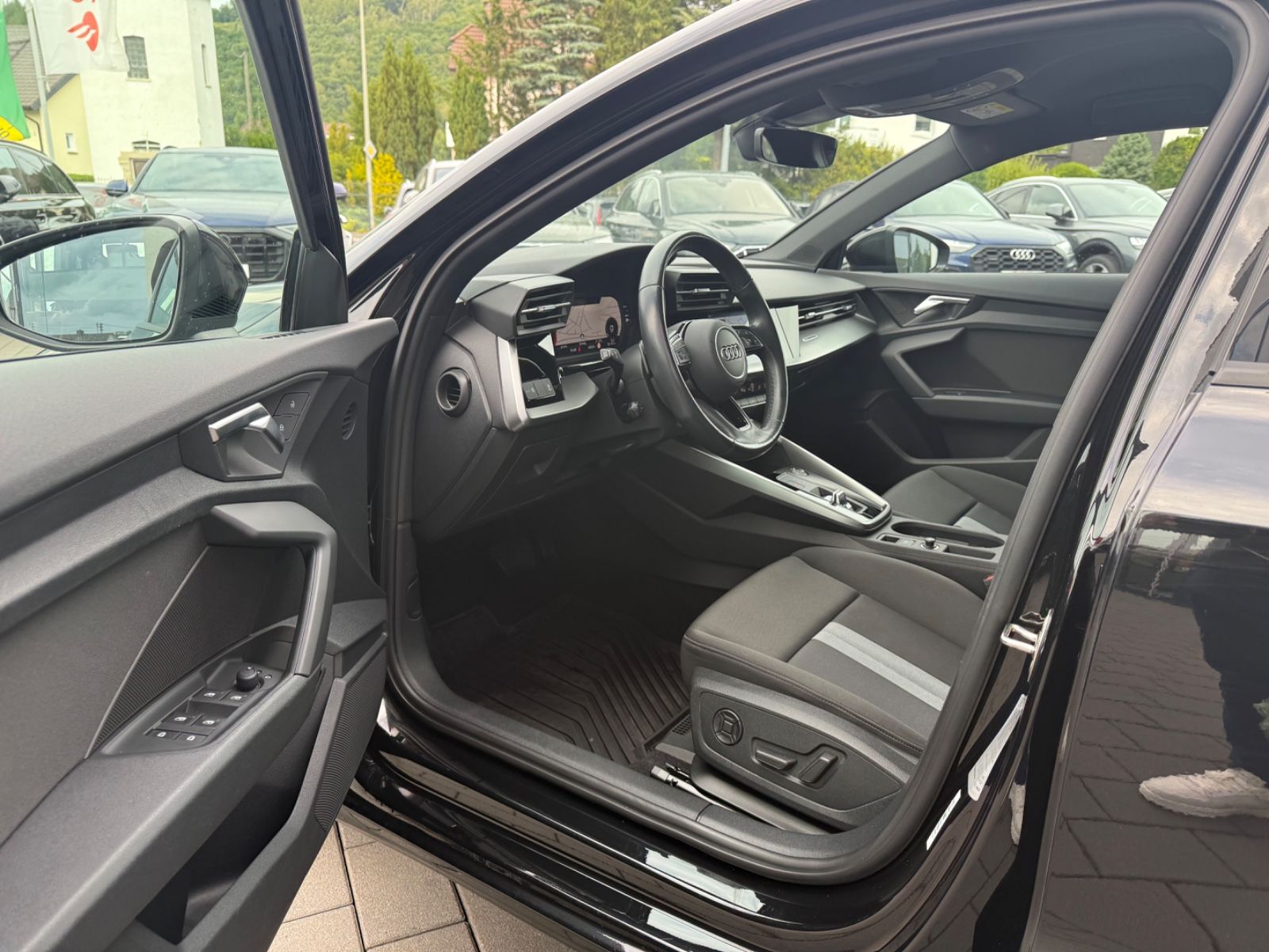 Audi A3 Sportback 35 TFSI Advanced Plus - Samsaru's Car Outlet