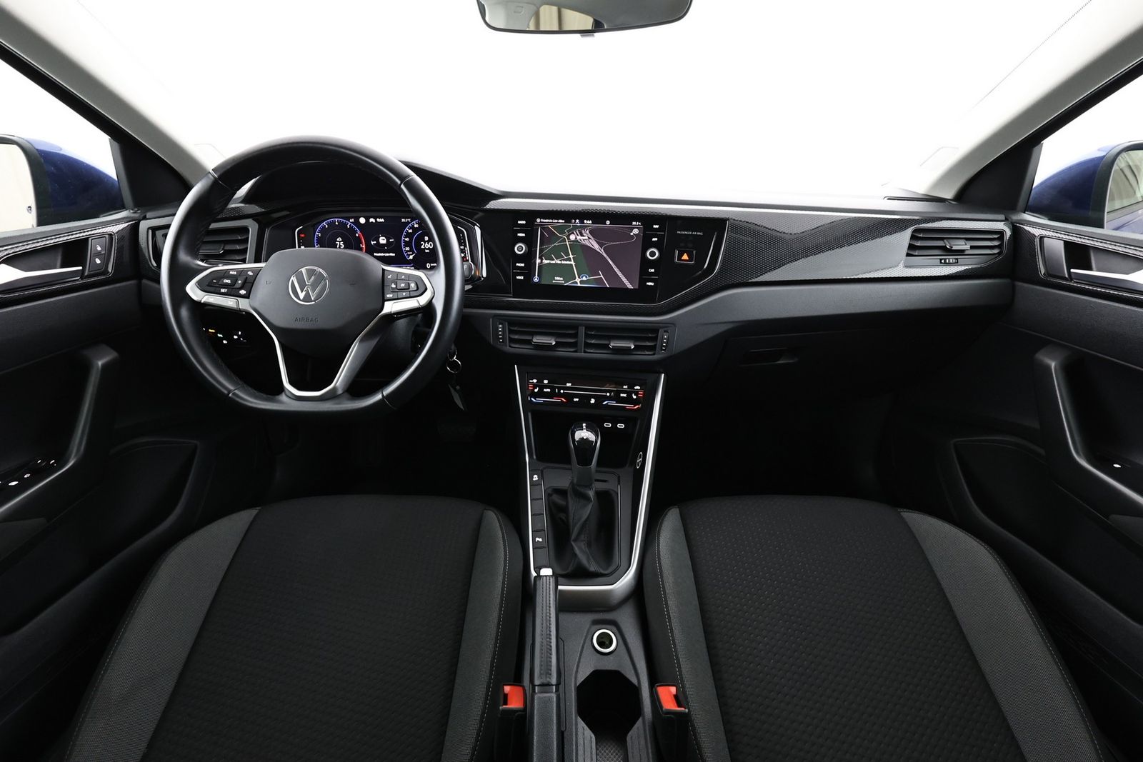 Volkswagen Taigo 1.0 TSI Life - Samsaru's Car Outlet