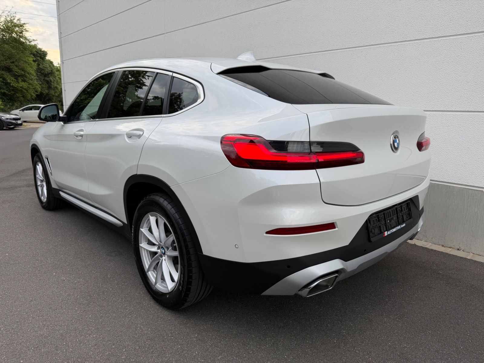 BMW X4 30d xDrive 360° Kam. AHK ACC PANO StHz Sport