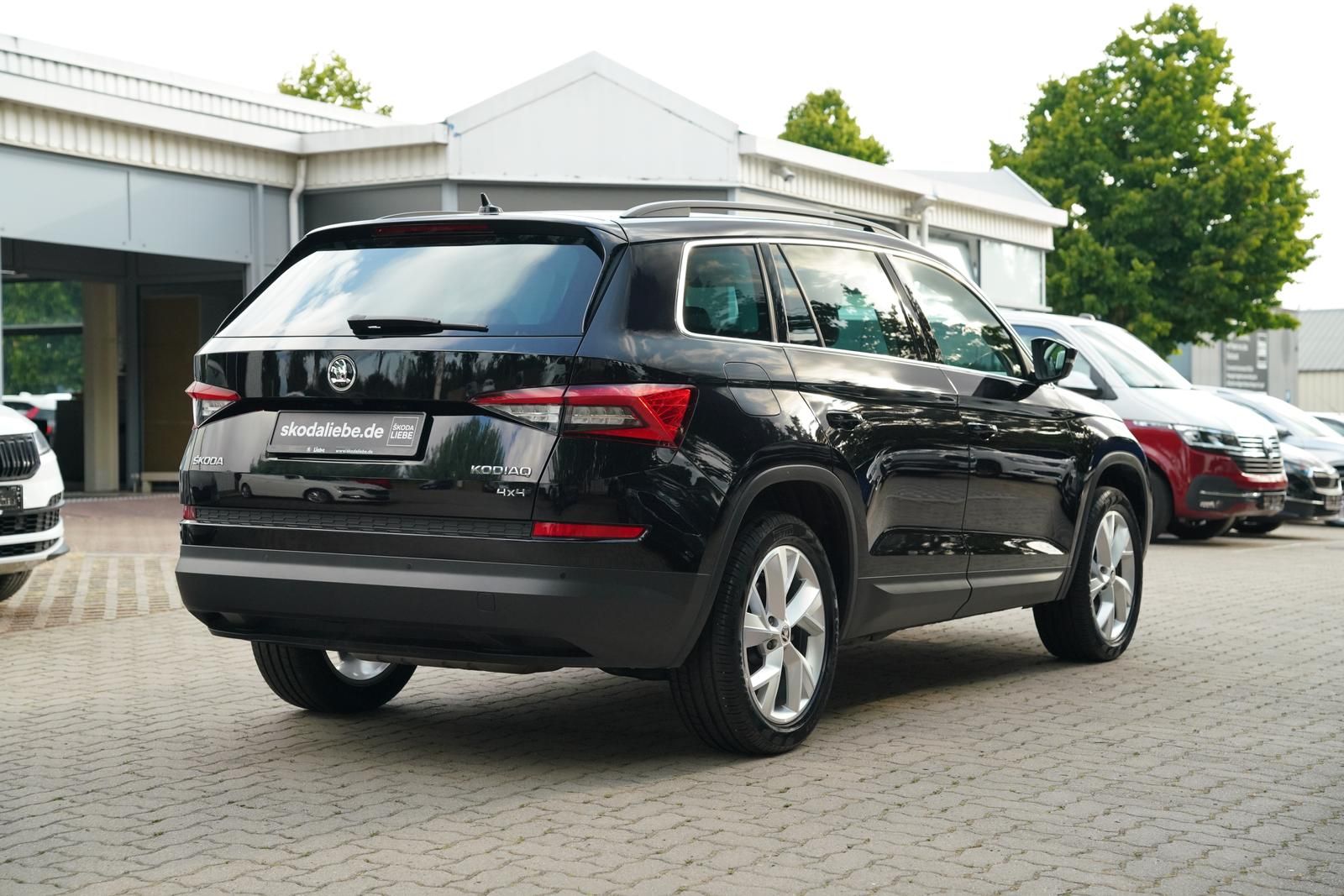 Skoda KODIAQ 2.0TSI DSG 4X4 - Samsaru's Car Outlet