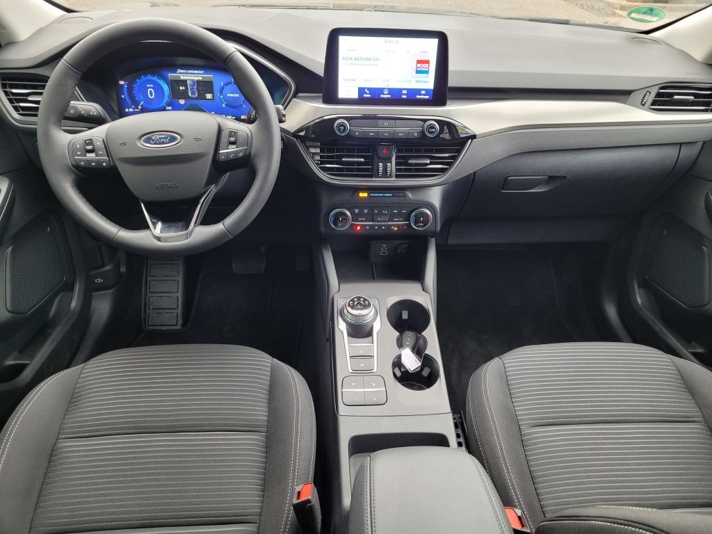 Ford Kuga 2.0 EcoBlue Aut. TITANIUM - Samsaru's Car Outlet