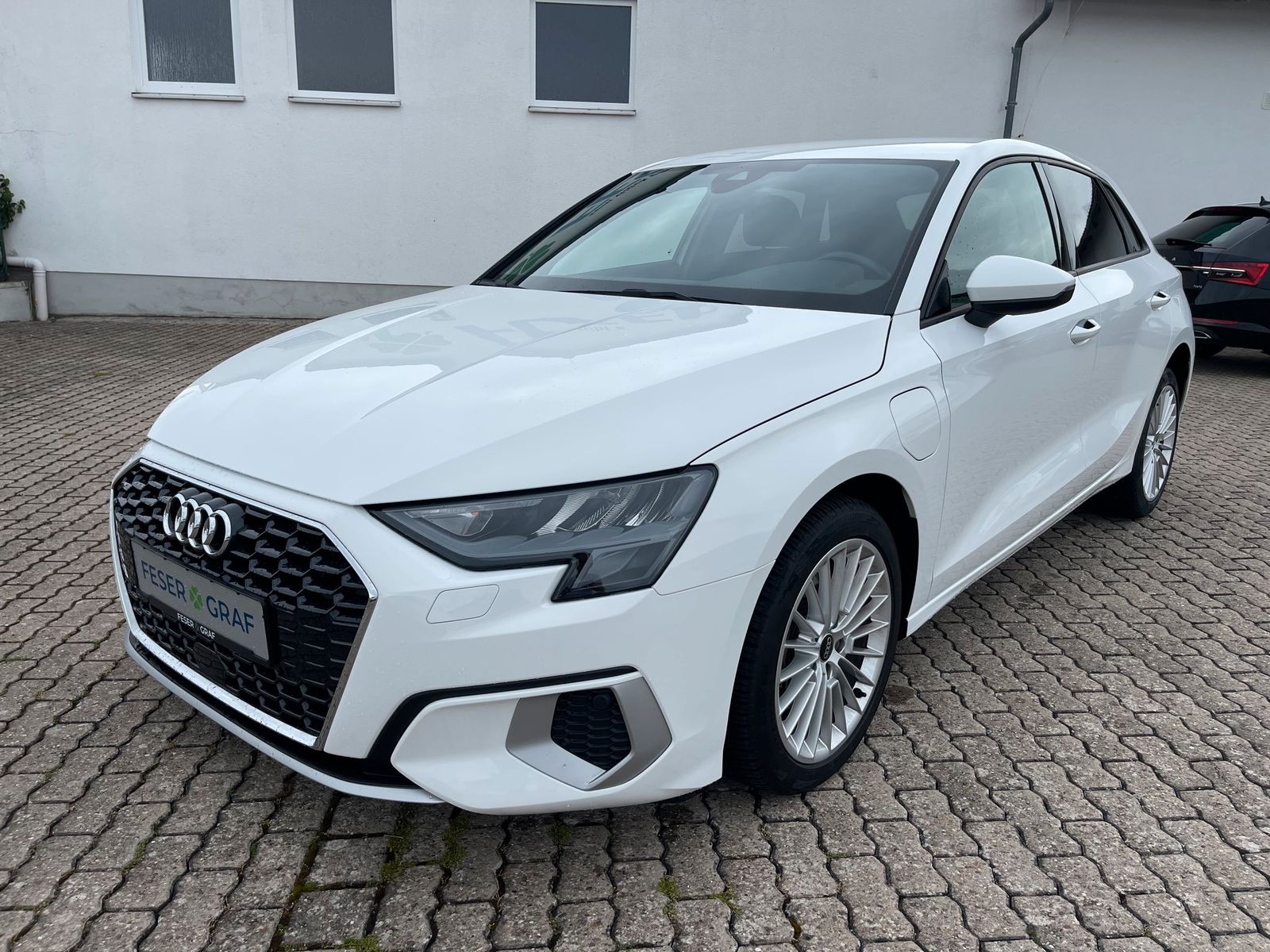 Audi A3 Spb. 40 TFSIe advanced NAV VIRTUAL DAB