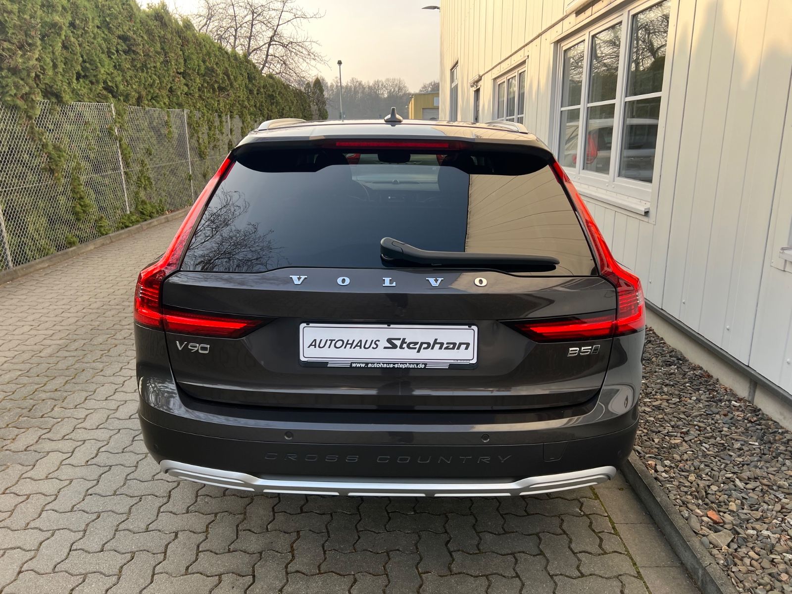 Volvo V90 Cross Country B5 AWD Ultimate AHK GARANTIE