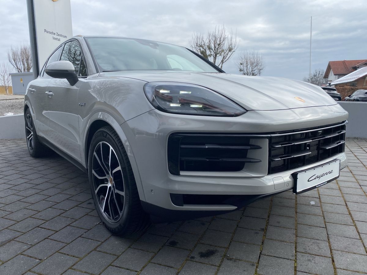 Porsche Cayenne E-Hybrid Coupe |Soft-Close |AHK|Pano-D.
