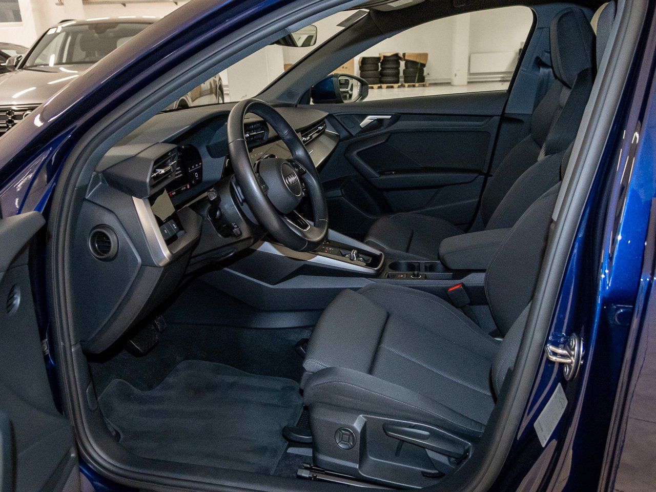 Audi A3 Sportback 30 TFSI S line AHK ACC Keyless virt