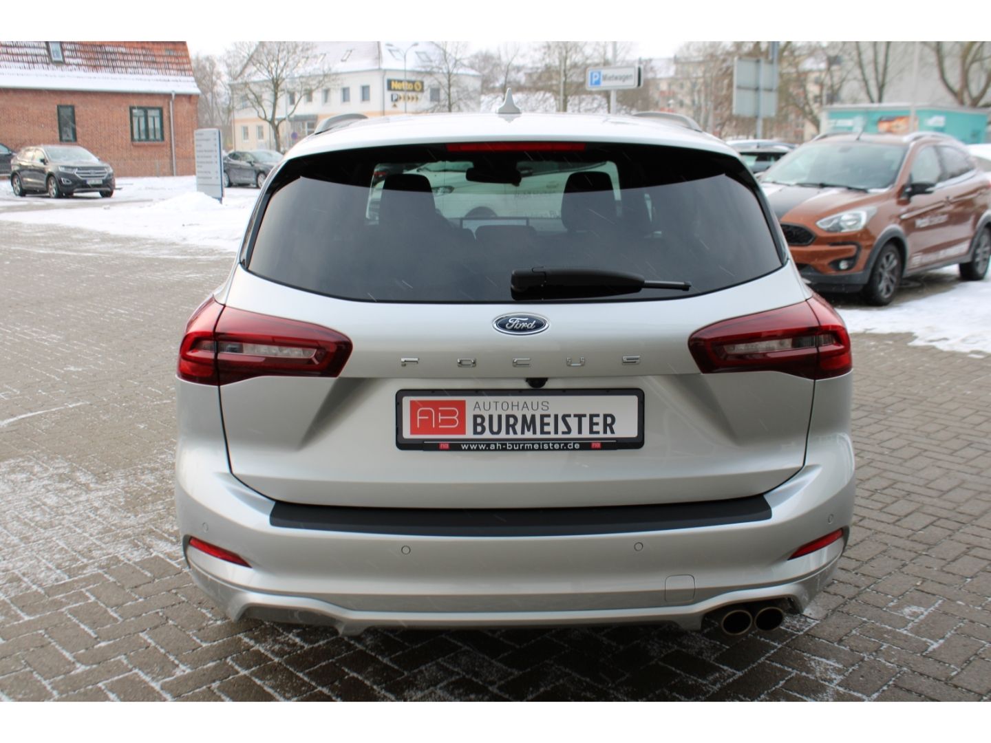 Ford Focus Turnier ST-Line ACC LED TWA Navi DAB GJR R