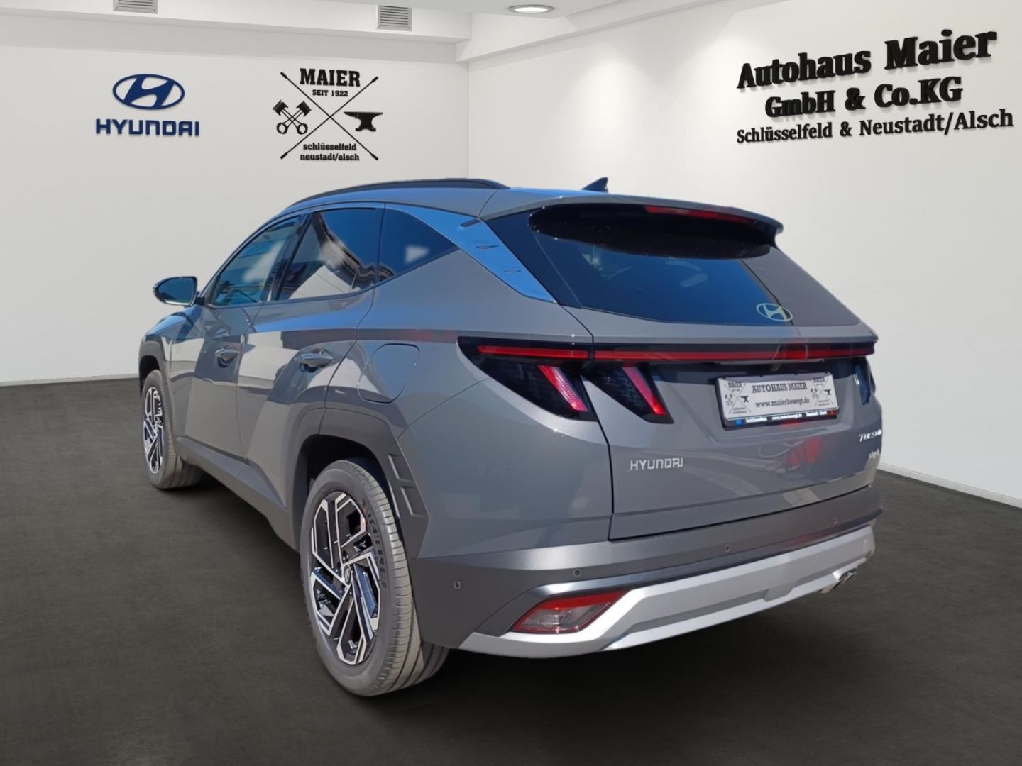 Hyundai Tucson Plug-In Prime Plug in Hybrid 4WD - Samsaru's Car Outlet