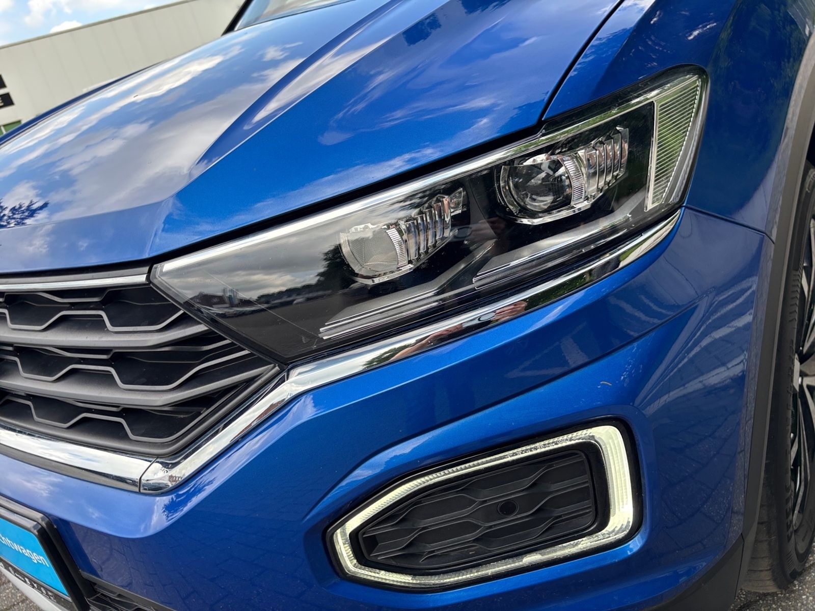 Volkswagen T-Roc 1.5 TSI DSG STYLE - Samsaru's Car Outlet