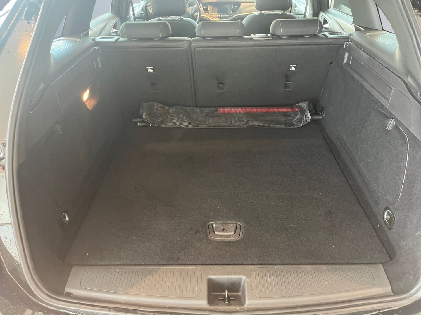 Opel Astra 1.5 D ST Edition - Samsaru's Car Outlet
