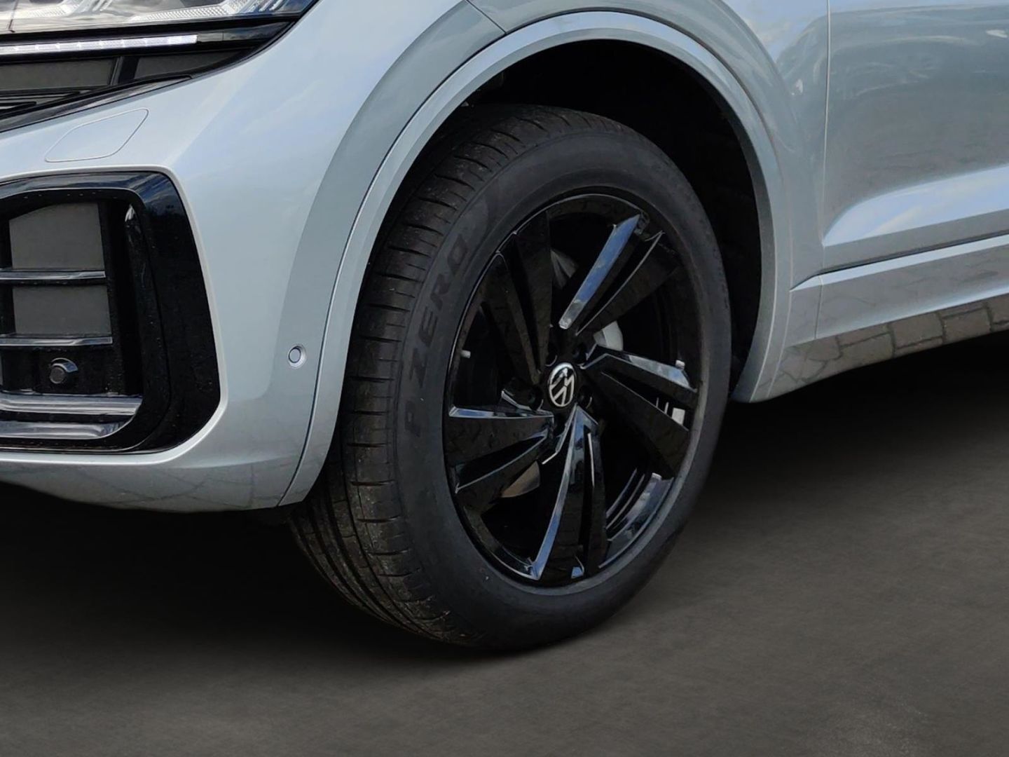 Volkswagen Touareg R-line 3.0 TDI, 5J.Garantie, AHK, Standh