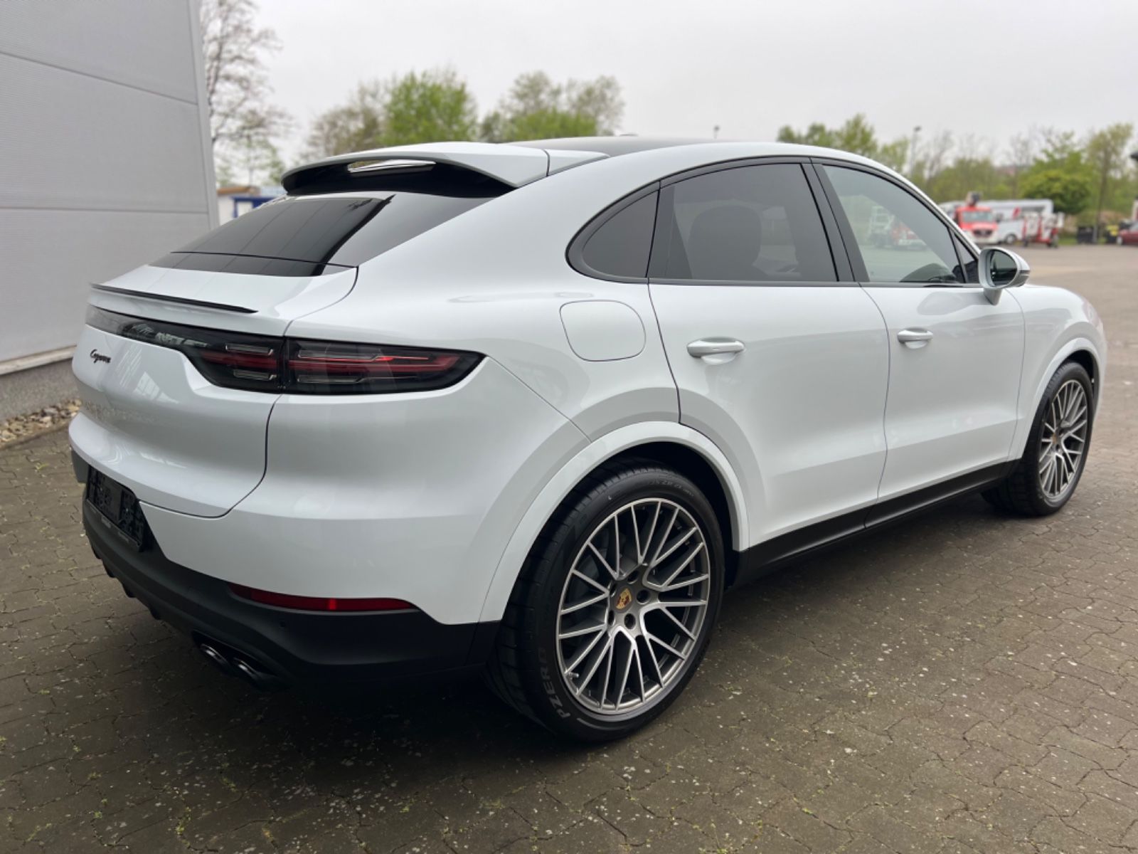 Porsche CAYENNE COUPE PLATINUM EDITION, SPORT CHRONO