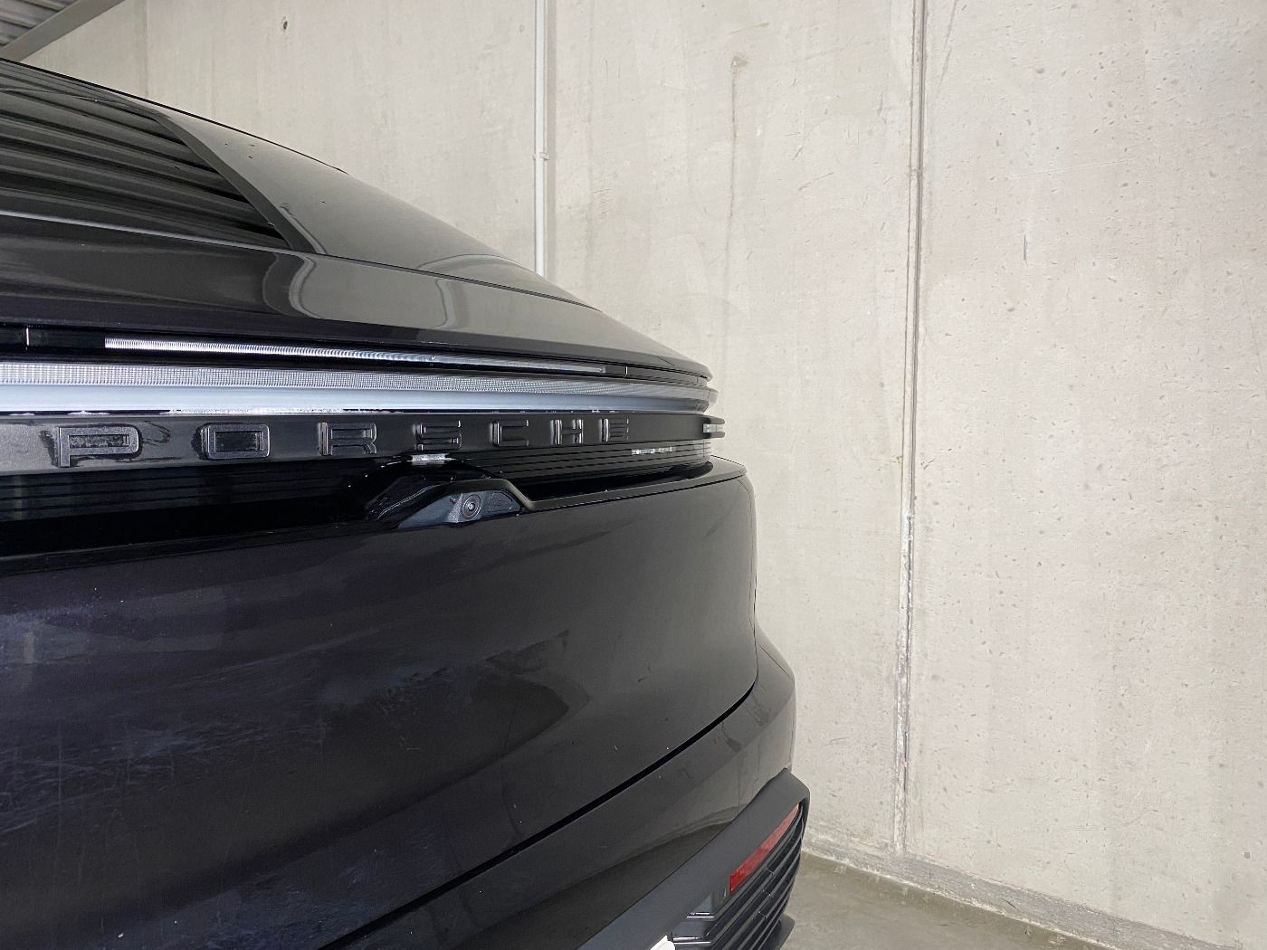 Porsche Macan 4 | Panorama Dachsystem | Beifahrerdisplay