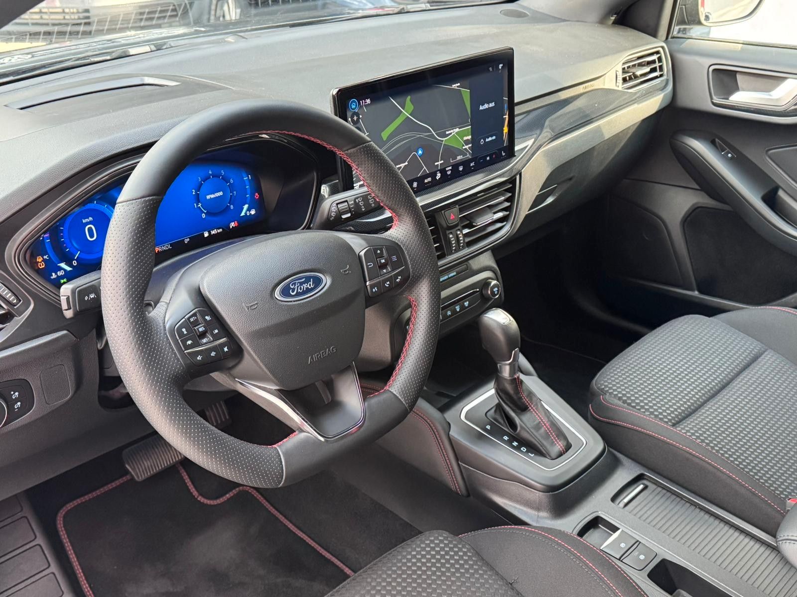 Ford Focus Turnier ST-Line X AHK+LED+Kamera+ACC+HUD