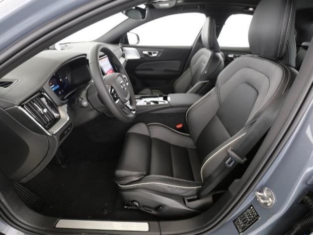 Volvo S60 T8 Ultimate Dark Plug-In Hybrid/Pano/360Kam