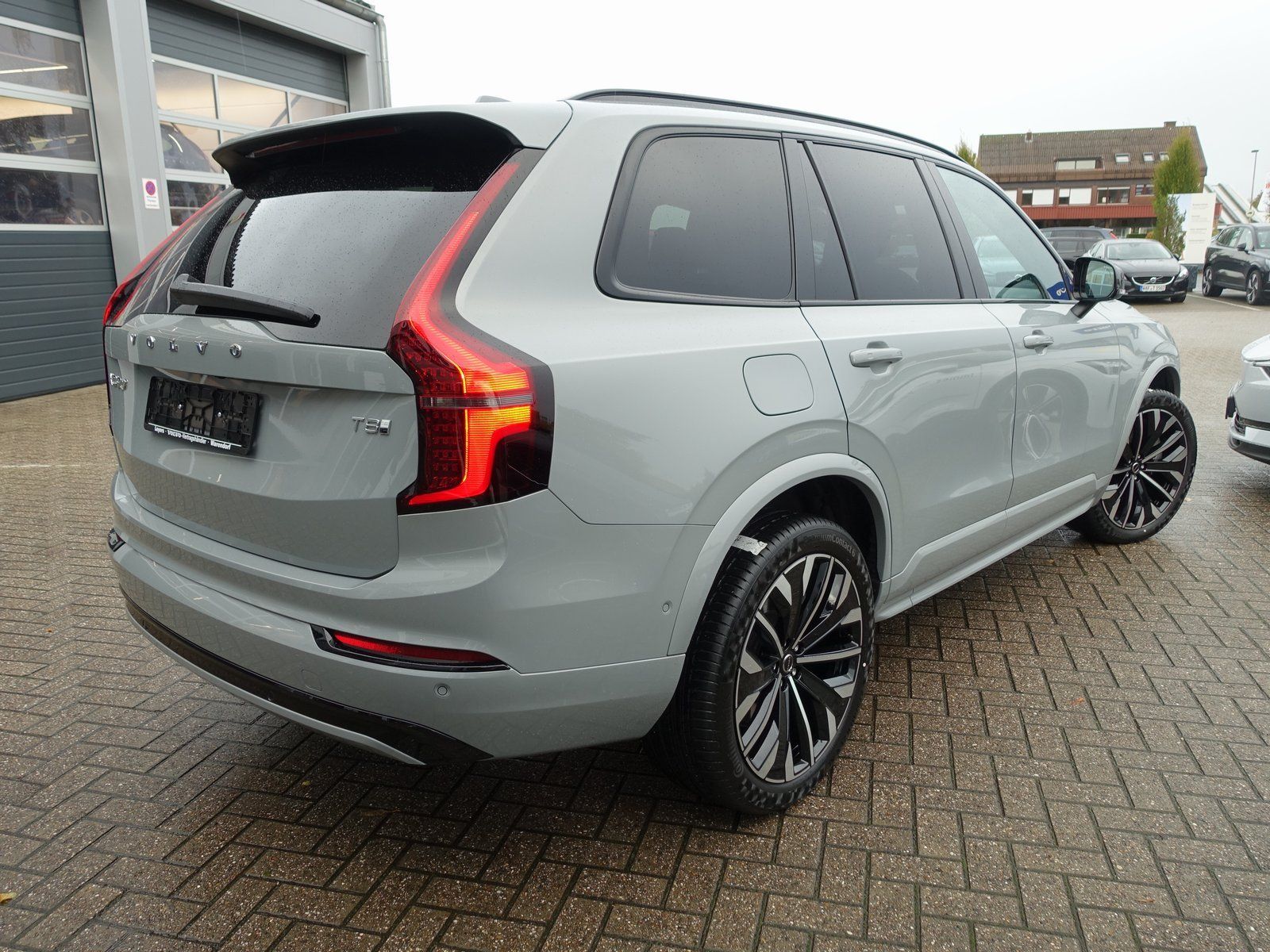 Volvo XC90 Plus Dark T8 AWD B&W/HUD/PANO/FOUR-C/360°