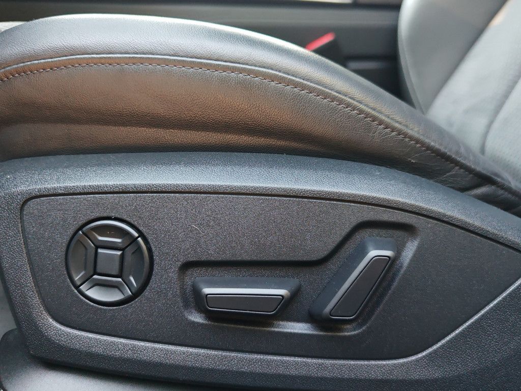 Audi A6 Avant 50 2.0 TFSI e quattro S line HUD 360°