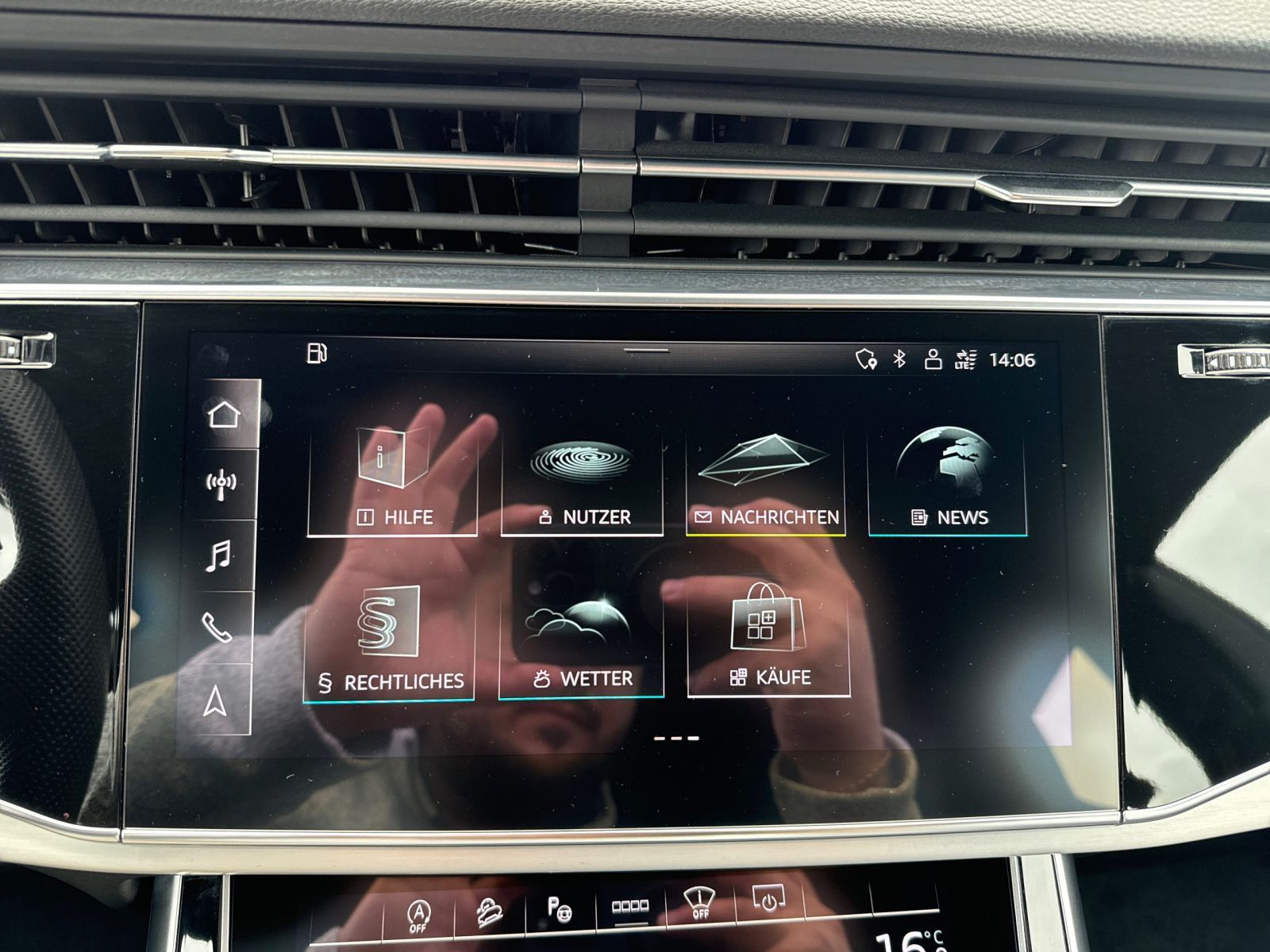 Audi Q8 50 TDI S-line quattro - Samsaru's Car Outlet