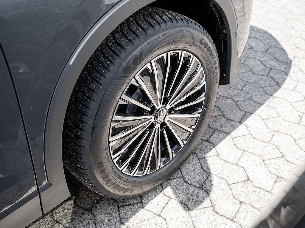 Volkswagen Tiguan 1.5 TSI eHybrid Elegance AHK KAM LED SHZ