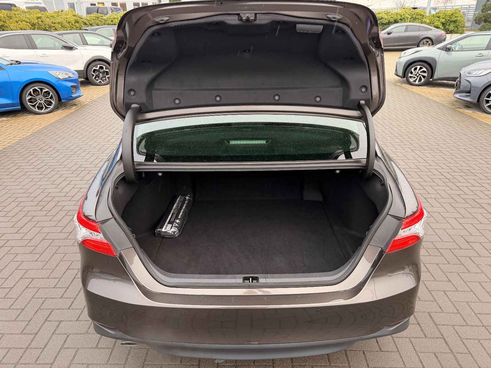Toyota Camry Hybrid Executive