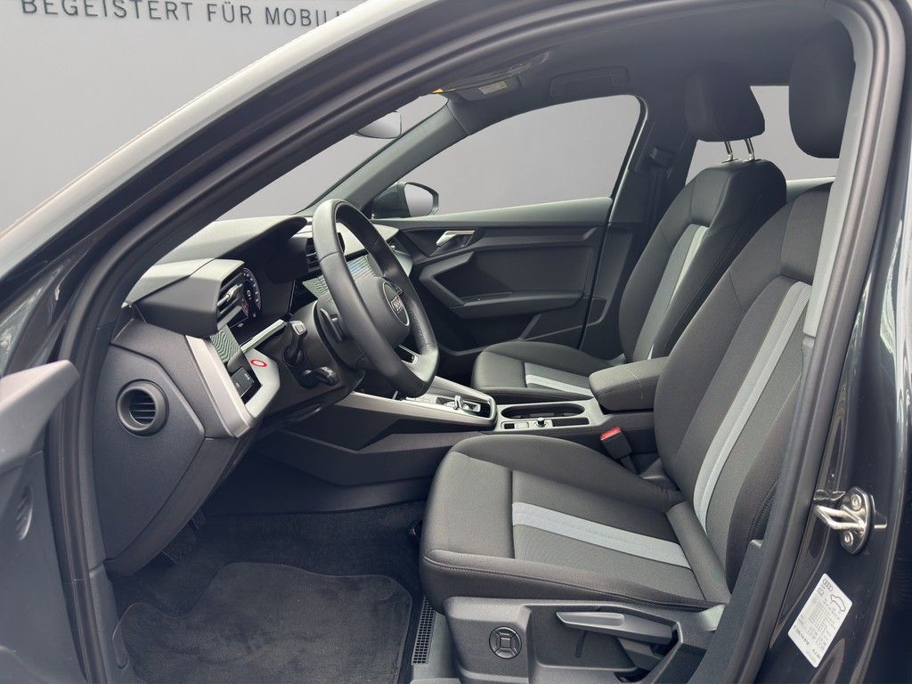 Audi A3 Sportback Advanced 30TFSI S-Tr. Navi ACC