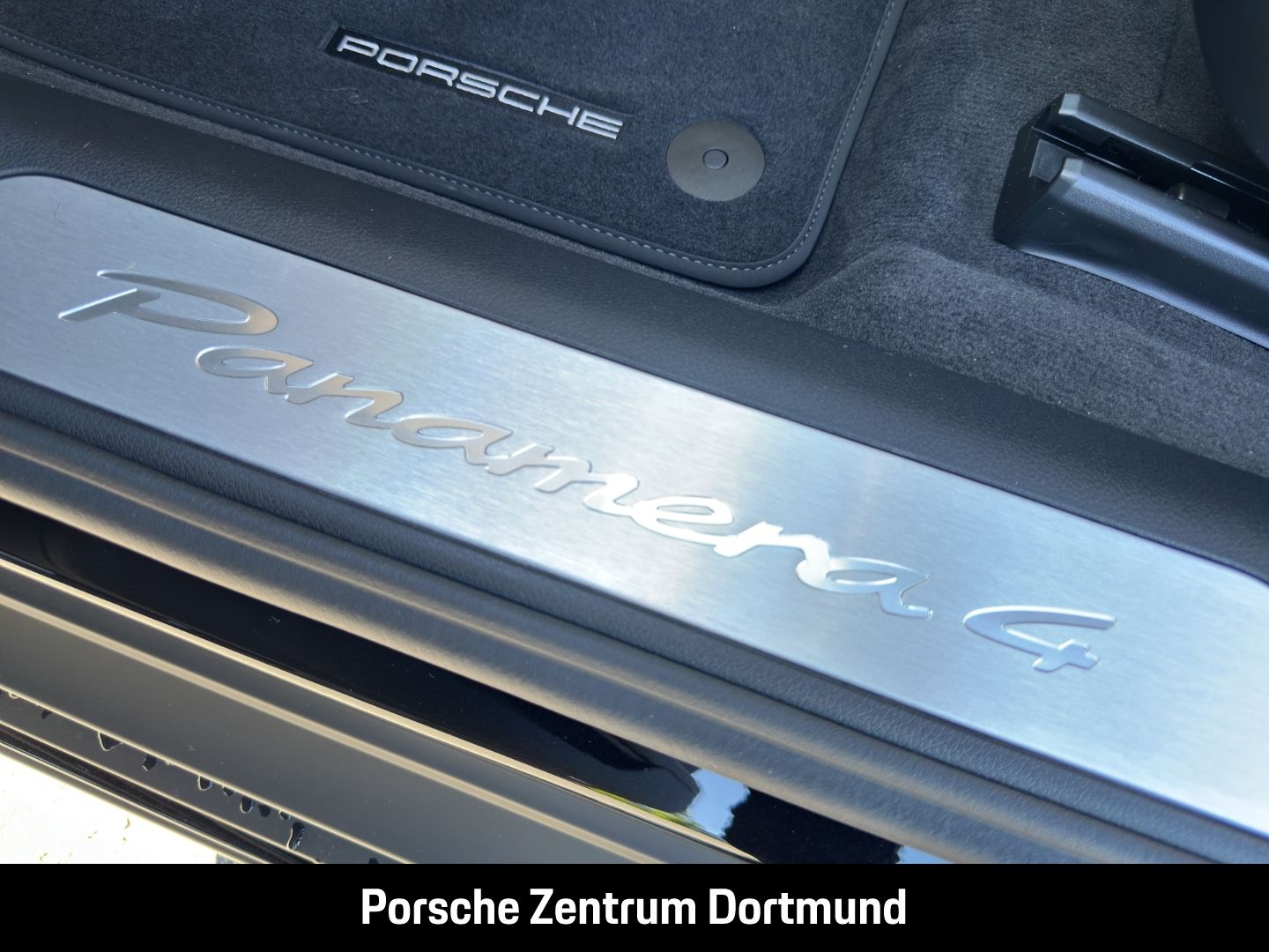 Porsche Panamera 4 E-Hybrid InnoDrive Head-Up Soft-Close