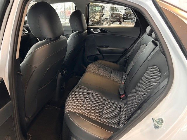 Kia XCeed PHEV Spirit - Samsaru's Car Outlet