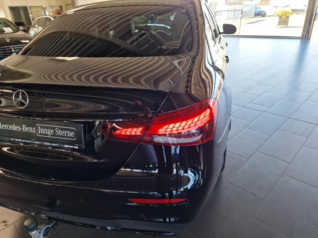 Mercedes-Benz E 220 d AMG - Samsaru's Car Outlet