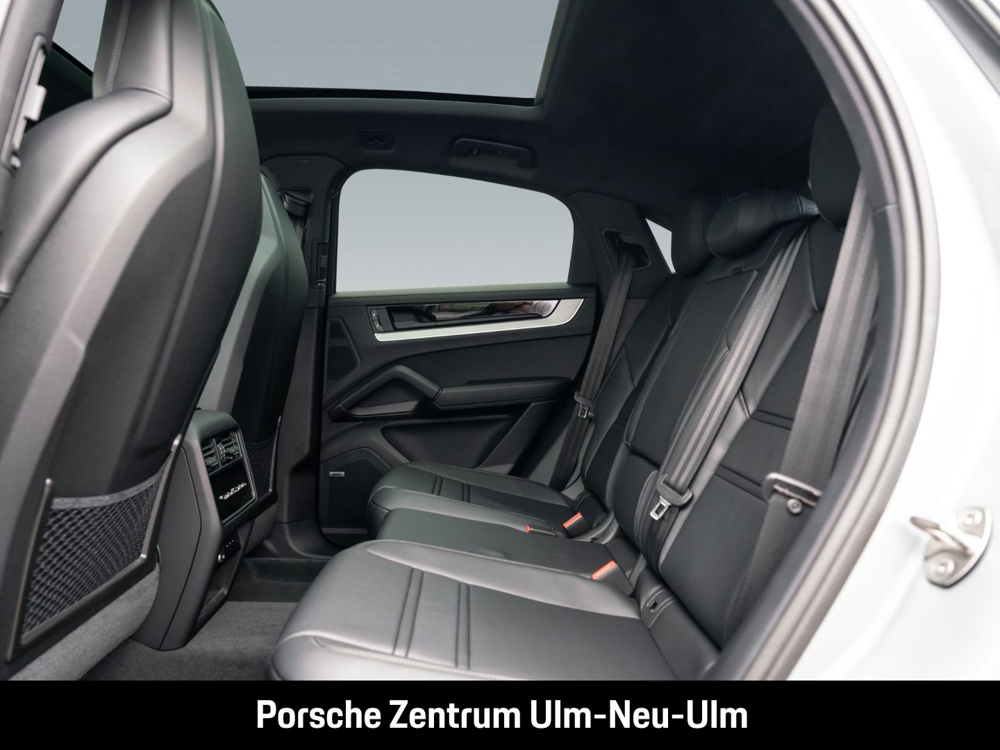 Porsche Cayenne Coupe InnoDrive Surround-View LED-Matrix