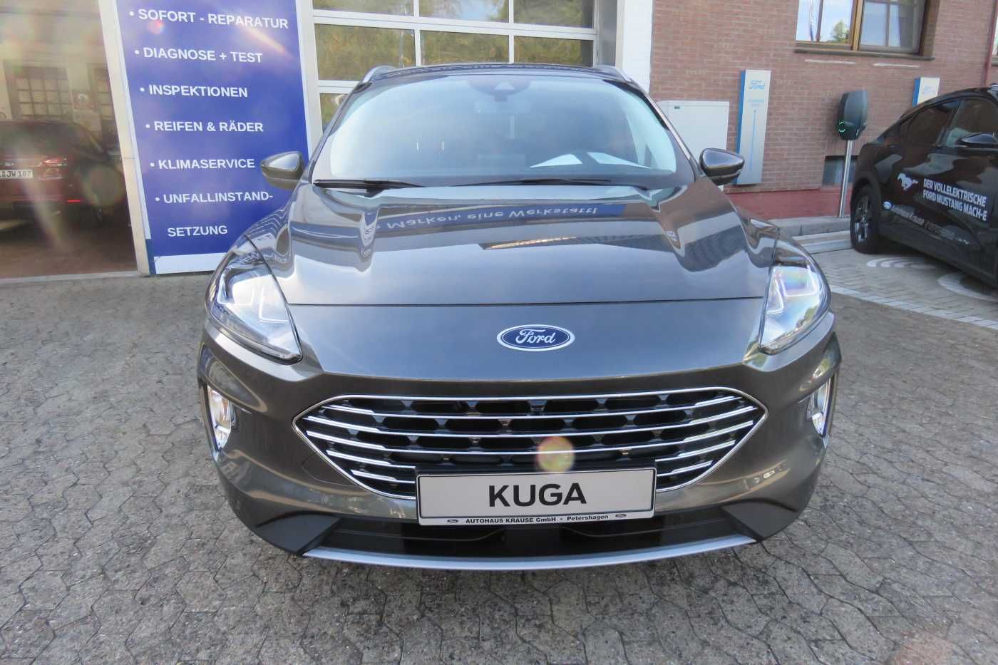 Ford Kuga Automatic TITANIUM - Samsaru's Car Outlet