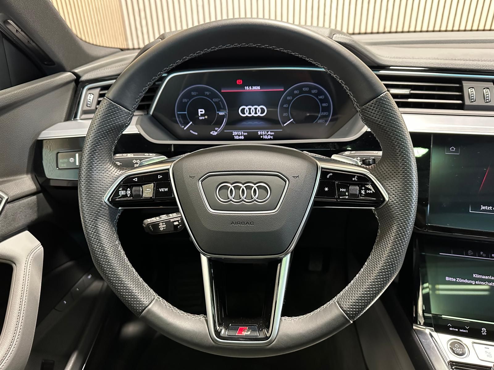 Audi e-tron 55 quattro S line 95kWh Matrix|Sport|Bang