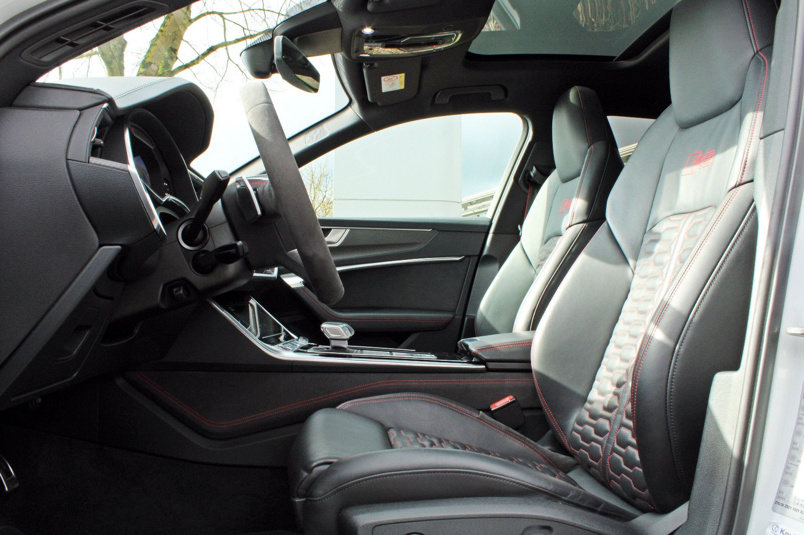 Audi RS6 Avant BLACK AHK PANO LASER HUD 280km/h LUFT