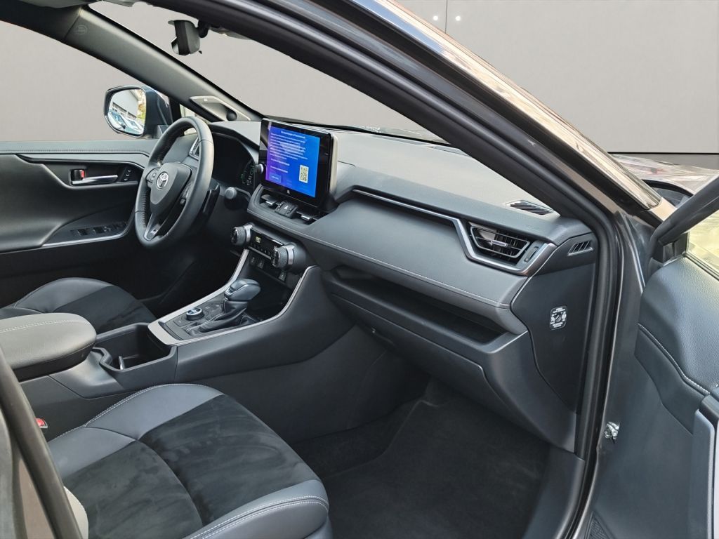 Toyota RAV 4 Plug-in-Hybrid GR SPORT 15 J. Garantie