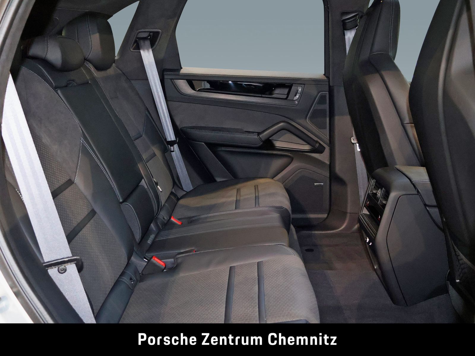 Porsche Cayenne GTS PCCB;18-Wege;Standhzg.;InnoDrive