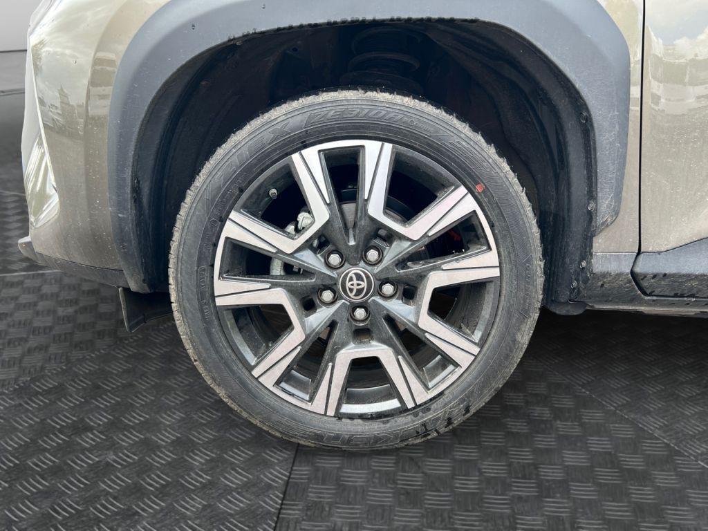 Toyota Yaris Cross Team D mit WP+SP