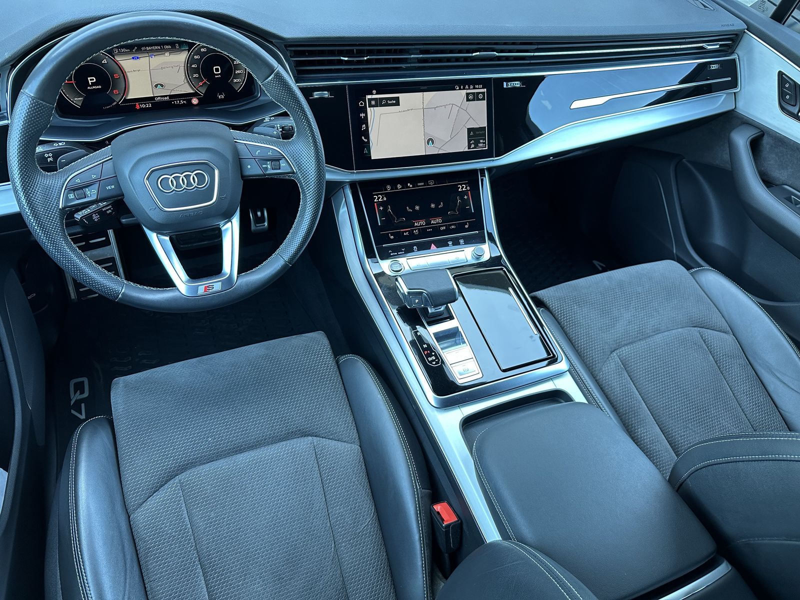 Audi Q7 50 TDI S-Line Black 7Sitzer NAV+MATRIX+AHK+VC