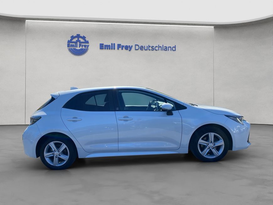 Toyota Corolla 1.8 Hybrid Team Deutschland NAVI+BI-LED+