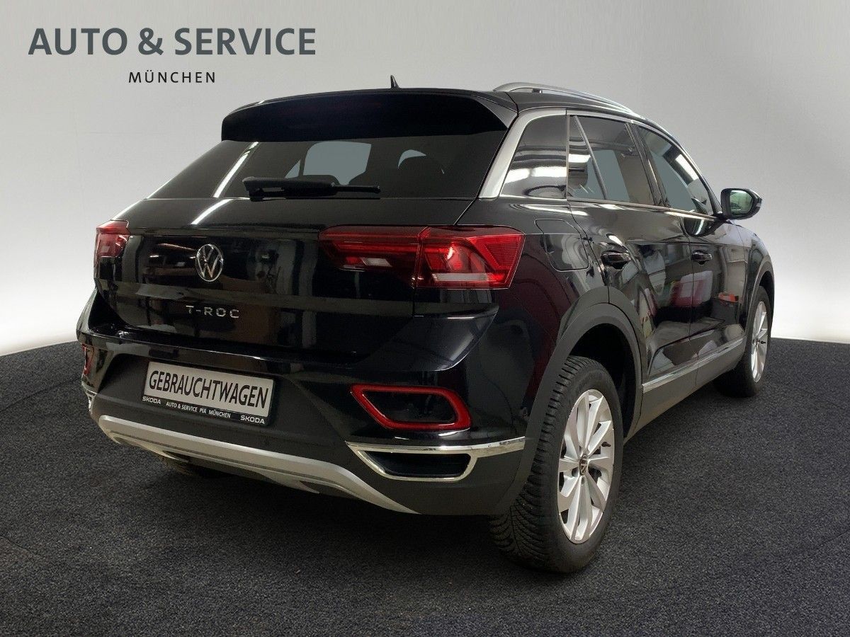 Volkswagen T-Roc 1.0 TSI Style - Samsaru's Car Outlet
