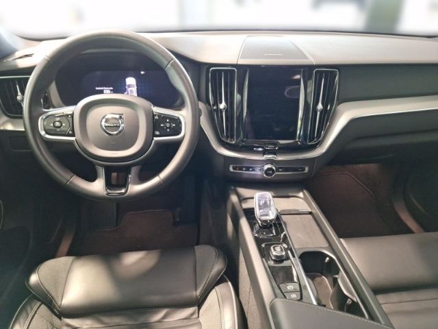Volvo XC60 B4 Diesel Plus Dark - Samsaru's Car Outlet