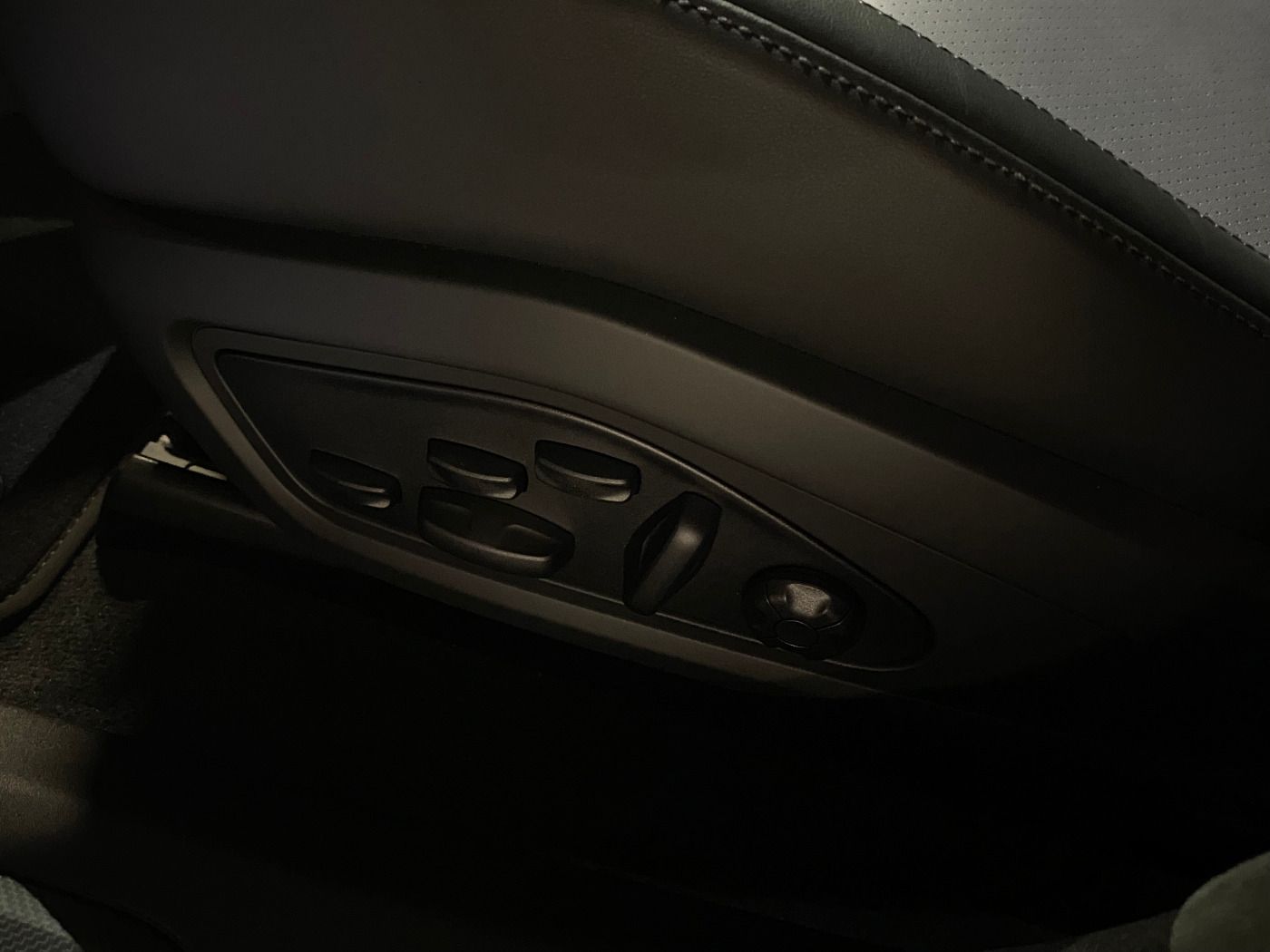Porsche Taycan Turbo S | Dynamikpaket | Burmester |