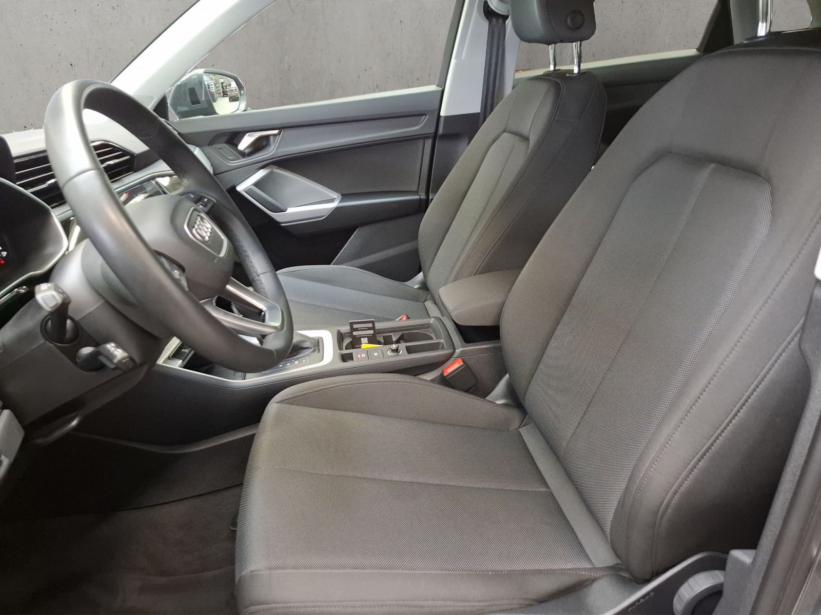Audi Q3 40 TDI quattro - Samsaru's Car Outlet