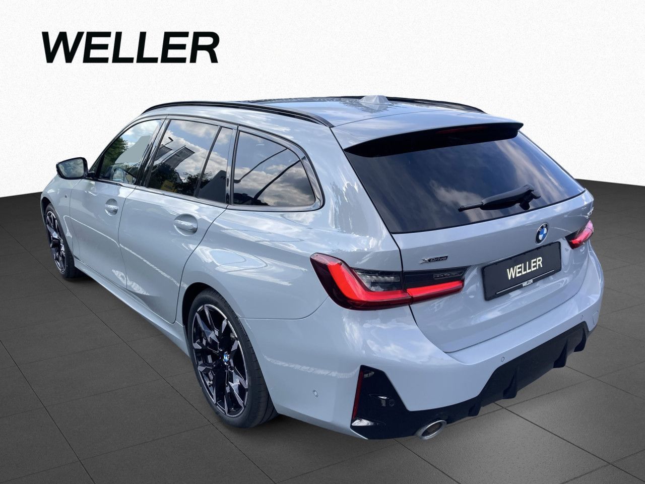 BMW 330i xDr T M Sport Pano,AHK,St+Go,360°,AdLED