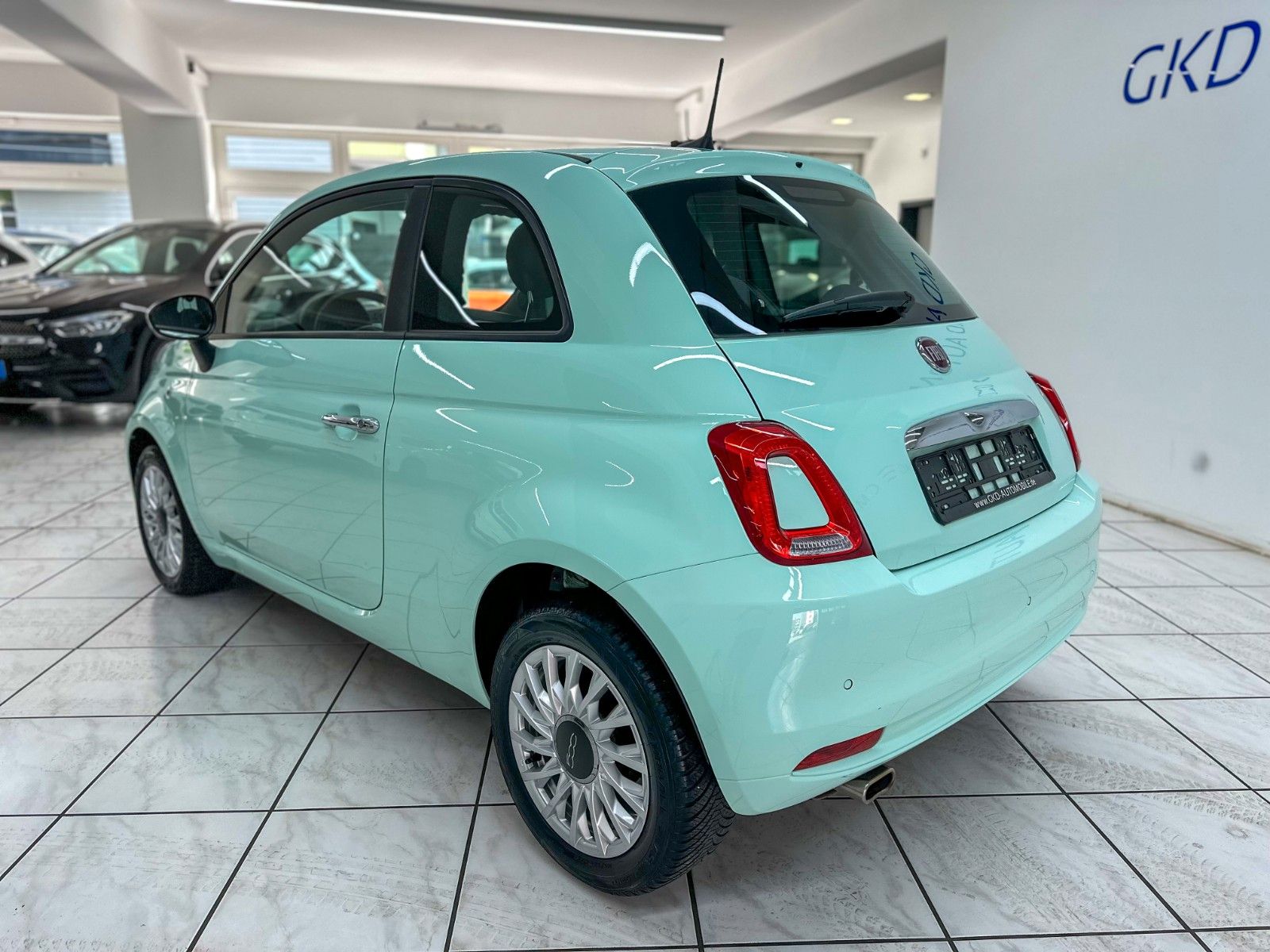 Fiat 500 Lounge - Samsaru's Car Outlet