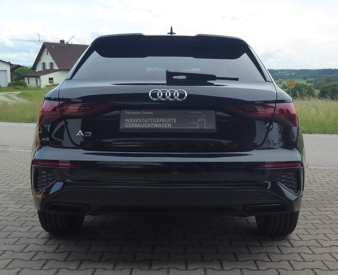 Audi A3 Sportback 45 TFSIe S-LINE/HEAD-UP/VIRTUAl/18"