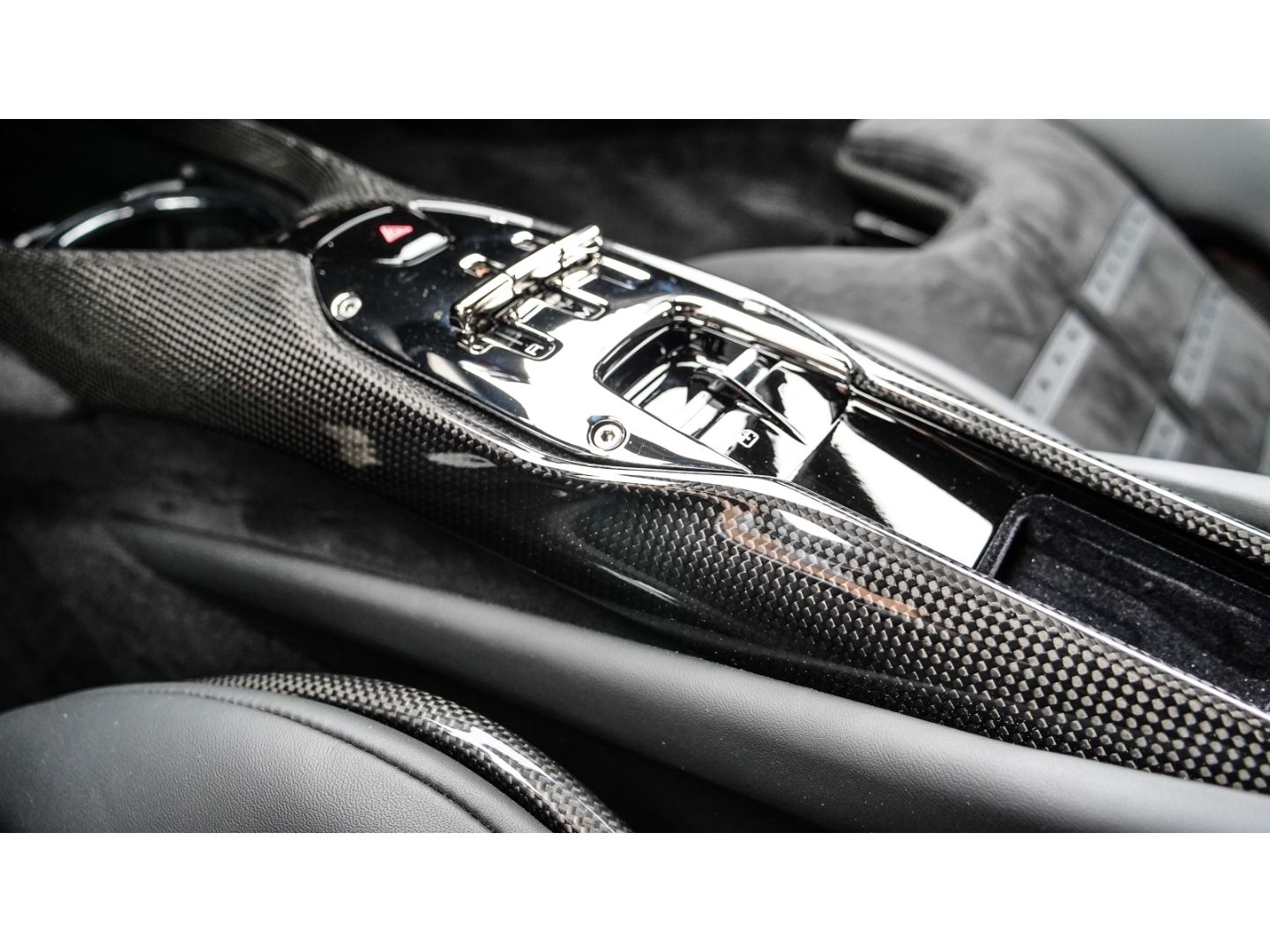 Ferrari 296 GTB - Samsaru's Car Outlet