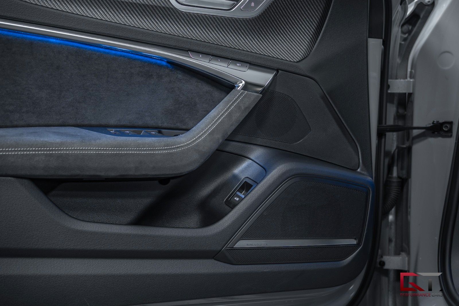 Audi RS6 PERFORMANCE RS-Design+ HD Pano HuD SoftClose