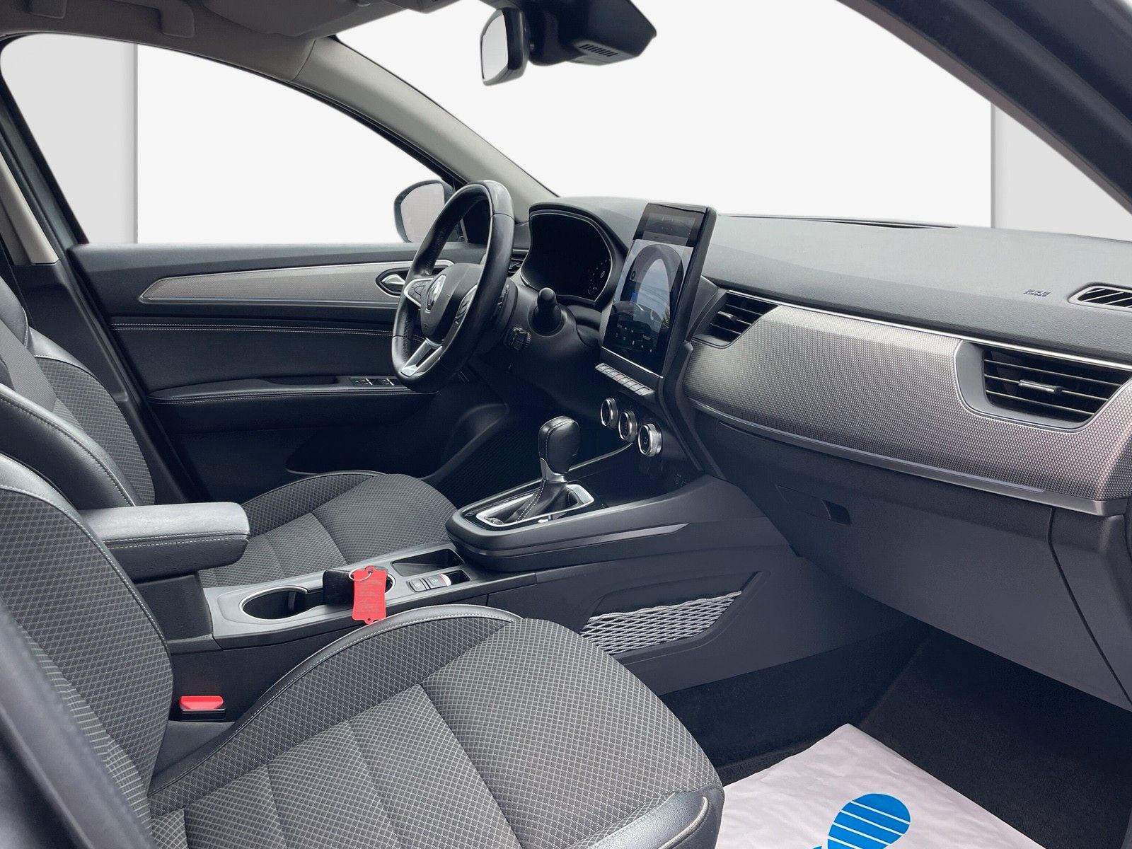 Renault Arkana Techno - Samsaru's Car Outlet