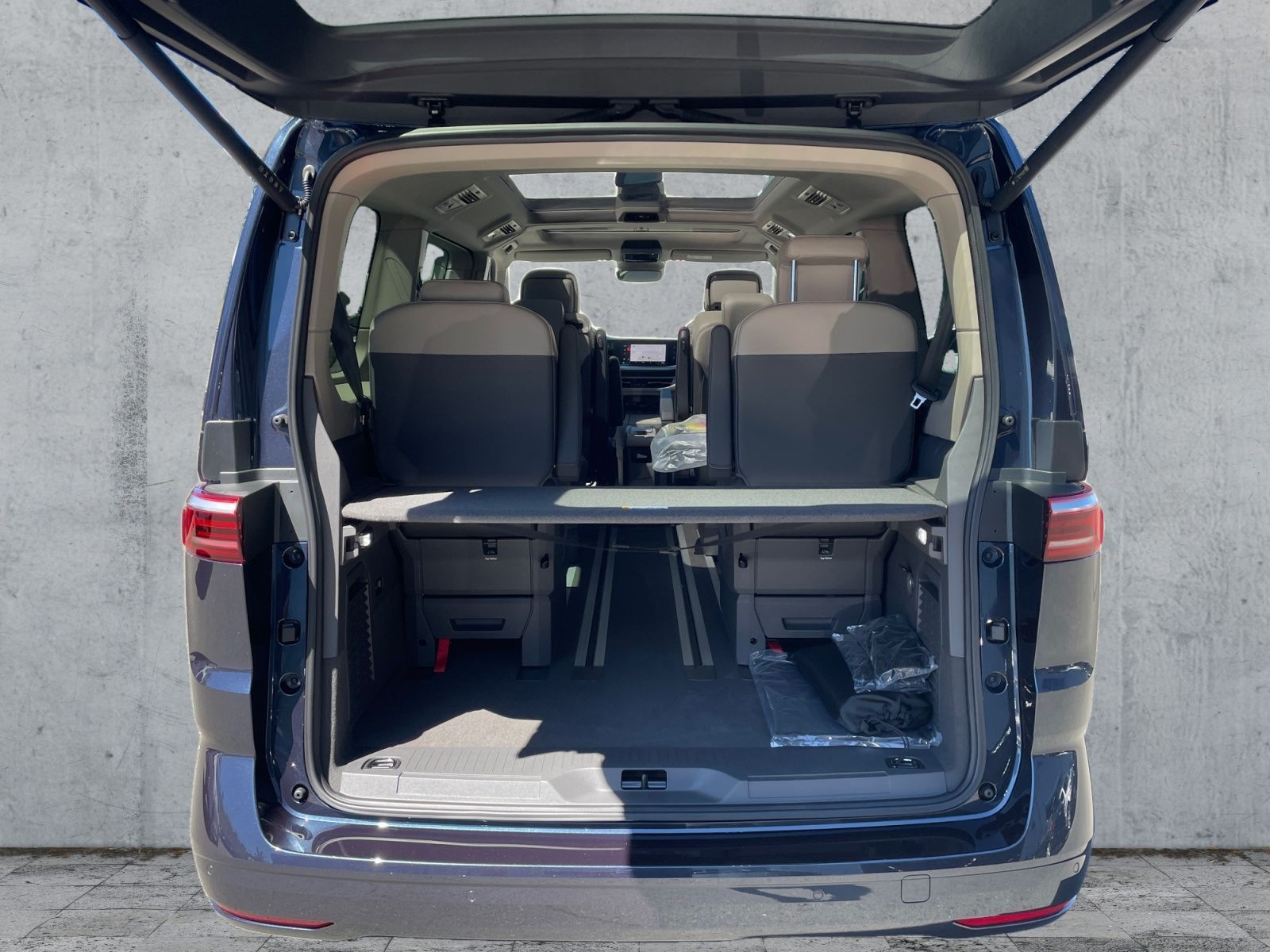 Volkswagen T7 Multivan LR eHybrid OPF Life 4motion DSG DCP